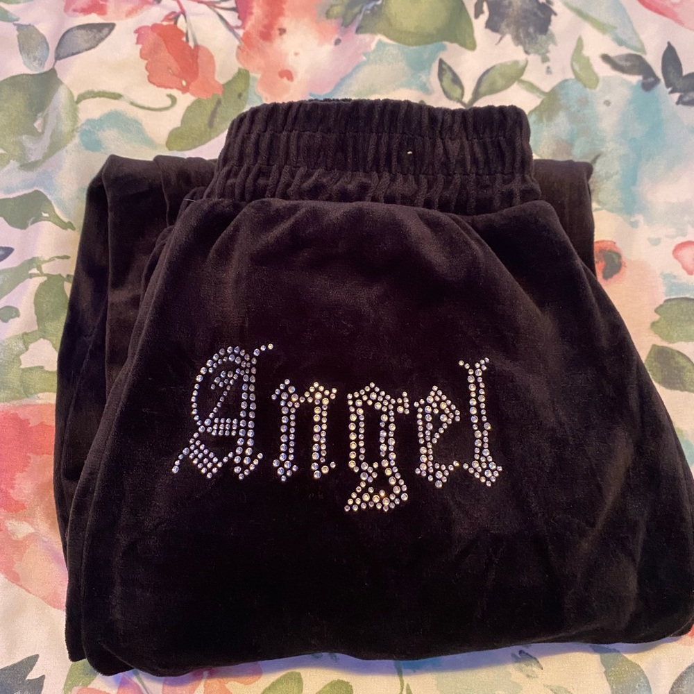 Angel Velvet Sweatpants